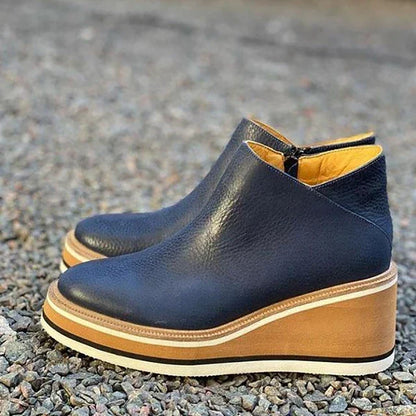 Botki Wedge z Okrągłym Noskiem i Zapięciem z Boku
