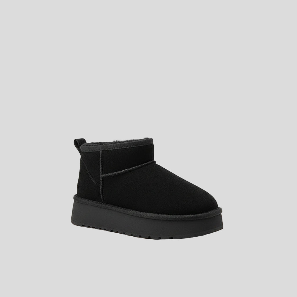 Buty Zamszowe z Podszyciem z Owczej Skóry (Do –40°C)