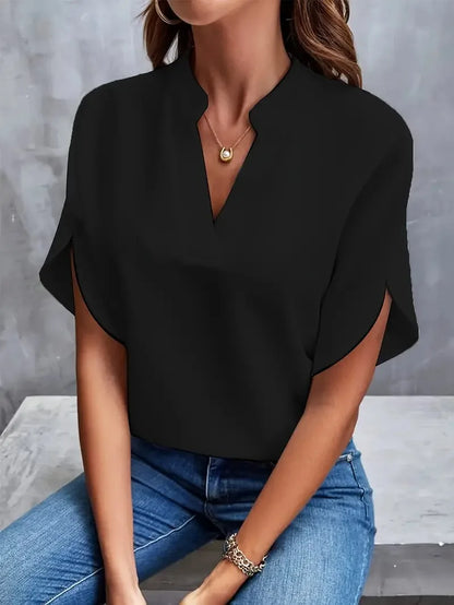 MAGDA - MIĘKKA ELEGANCKA BLUZKA Z DEKOLTEM W SERCESZKO